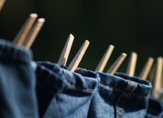 Jak myć twarz szczoteczka manualną?